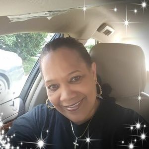 Meet your Posher, Deborah johnson